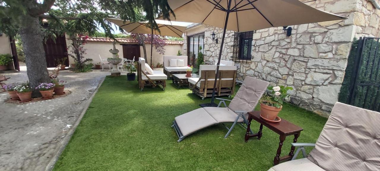 Casa Rural Pedraza Holiday home *
